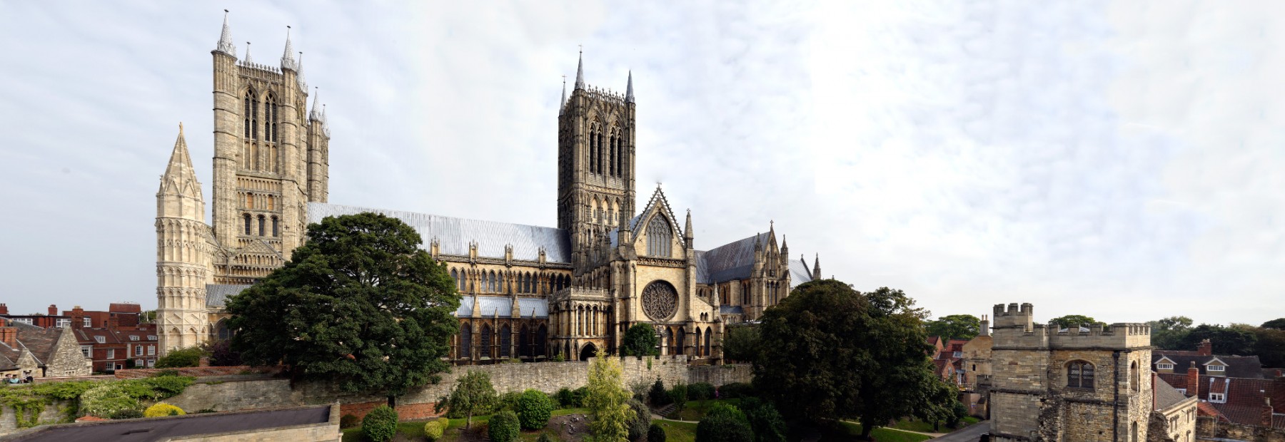 Lincoln Cathedral quarter — historic architecture